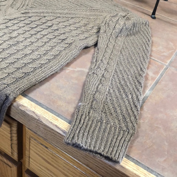 Mocha Sweater Women’s Size M NWT - Picture 5 of 6
